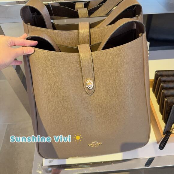 NWT COACH Hadley Large Shoulder Bag CCD65 Gold/Dark Stone - Picture 1 of 12